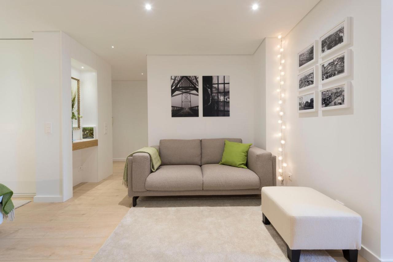 Heart Of D. Pedro Apartments III Порто Екстериор снимка